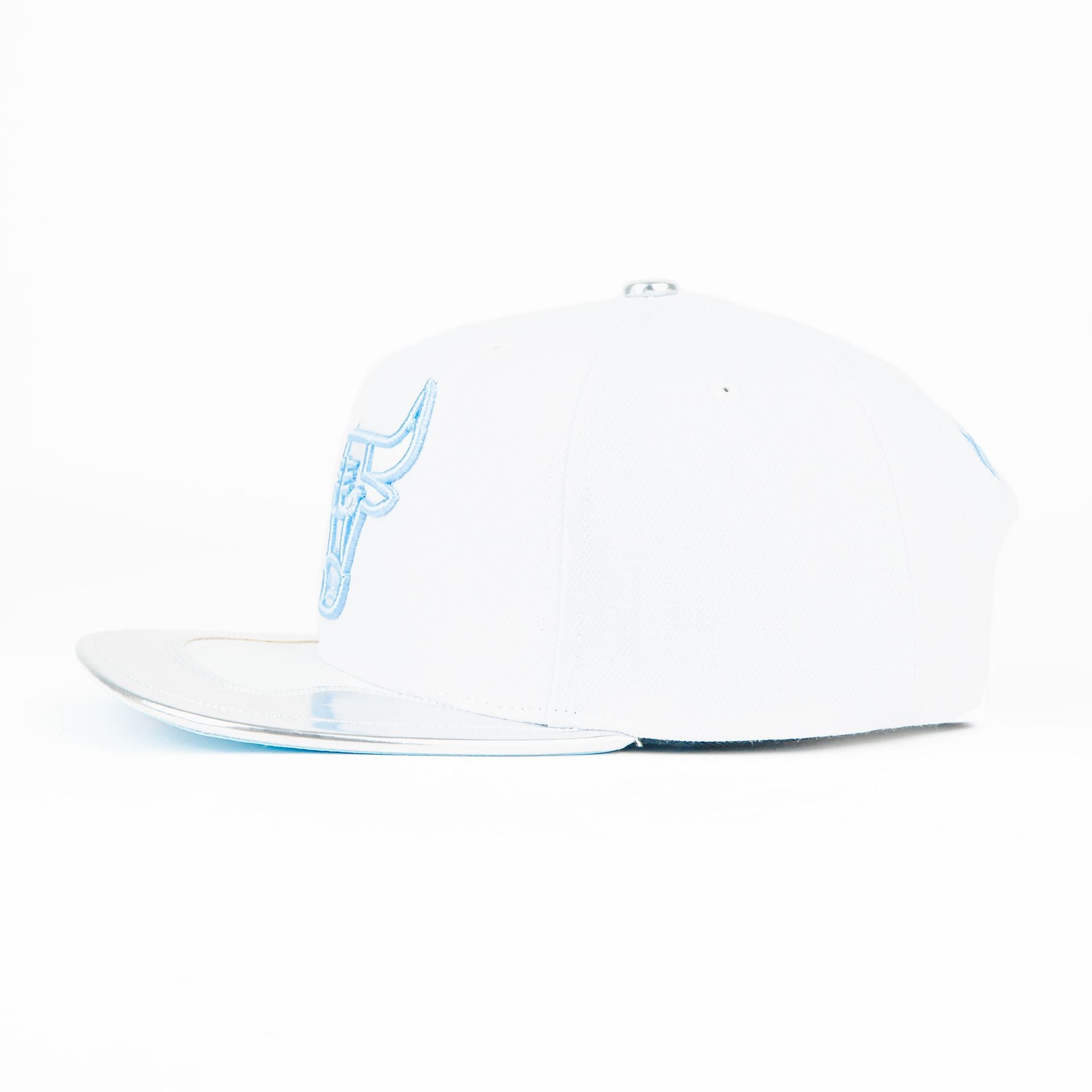 Gorra Mitchell&Ness BULLS DAY 11 WHITE | Snapback Visera Plana