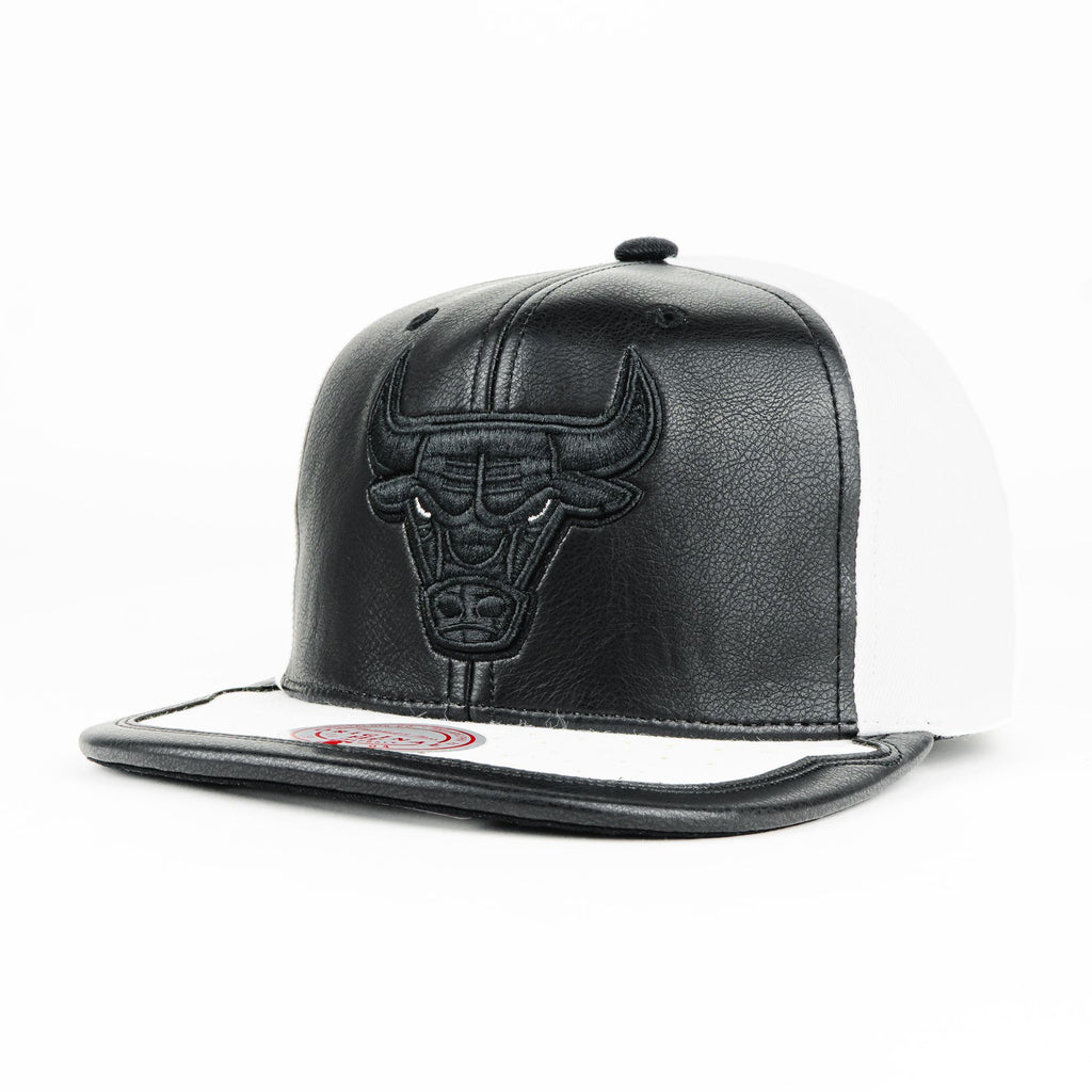Gorra Mitchell&Ness BULLS DAY ONE WHT/BLK | Snapback Visera Plana