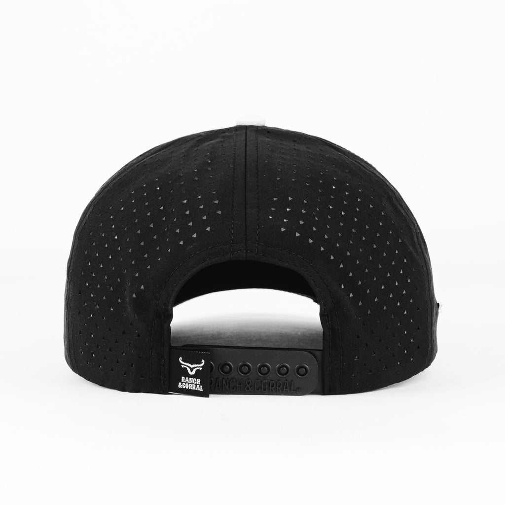 Gorra Ranch&Corral OFF THE HOOK WHT/BLK | Snapback Visera Curva