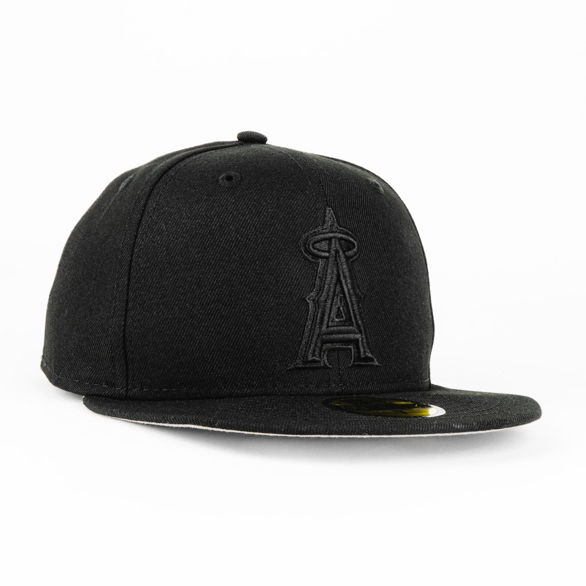 Gorra New Era ANGELS ALL BLACK | CERRADA Visera Plana