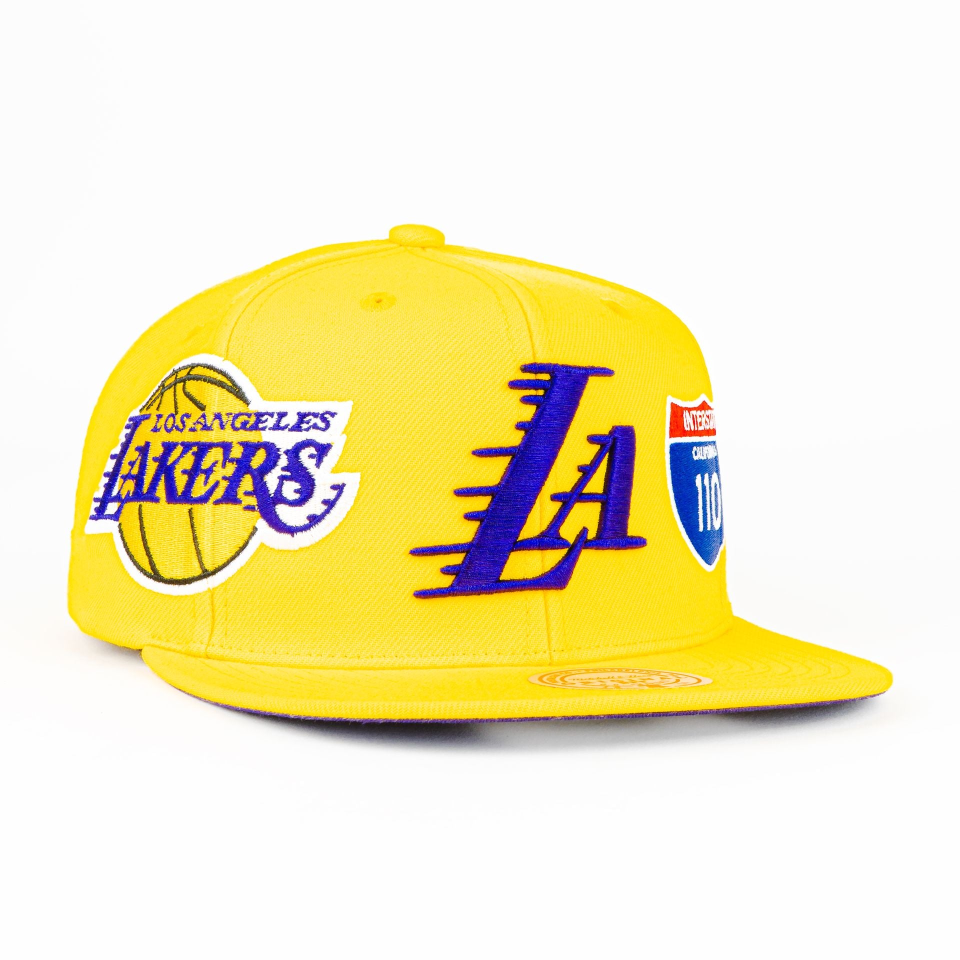 Gorra Mitchell&Ness LAKERS CHAMP PATCH GOLD | Snapback Visera Plana