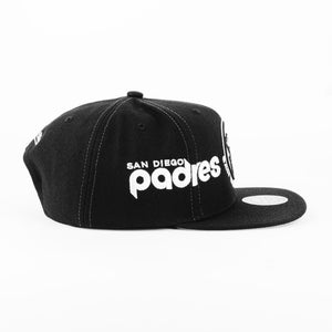 Gorra Mitchell&Ness PADRES TRIFECTA BLK/WHT | Snapback Visera Plana