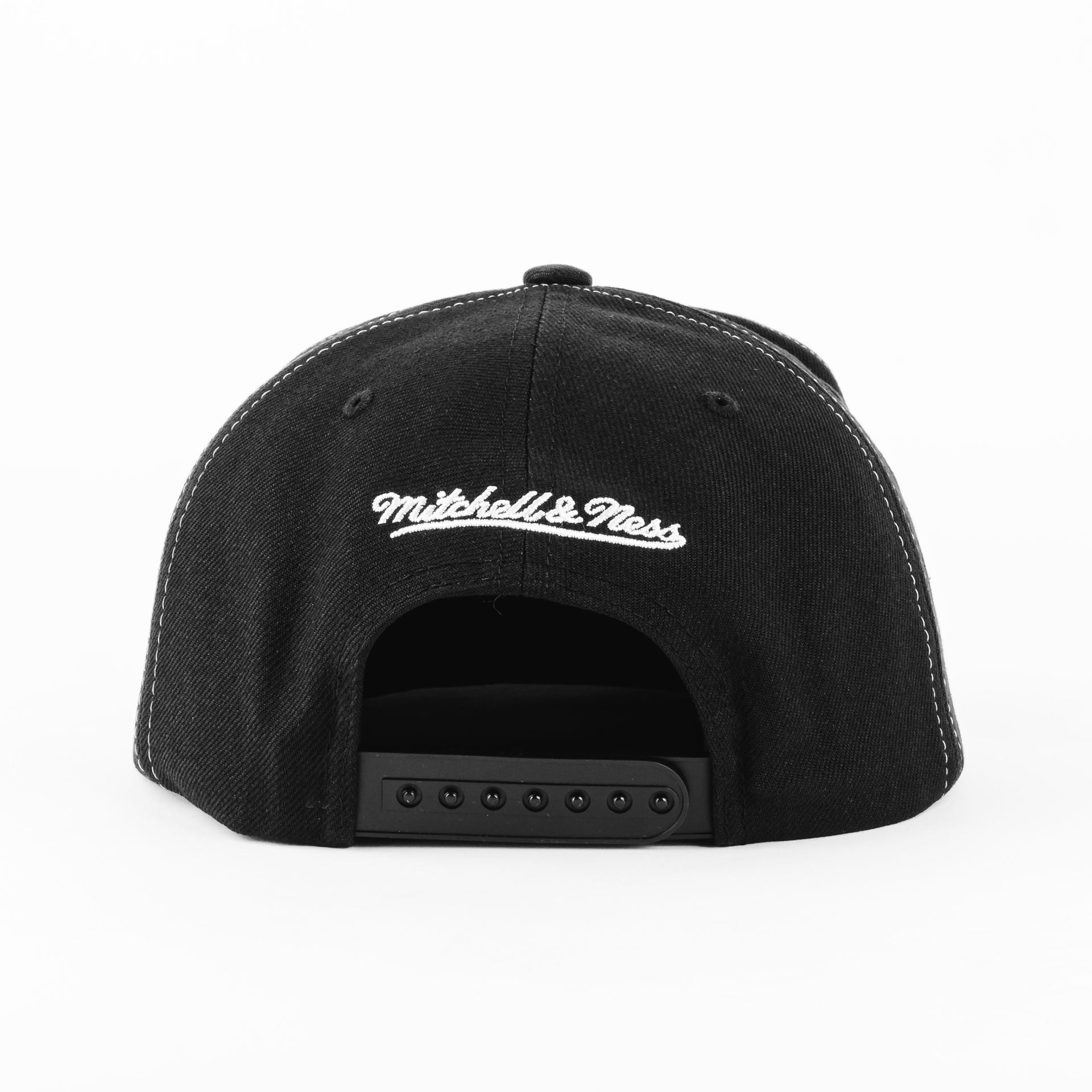 Gorra Mitchell&Ness ATHLETICS TRIFECTA BLK/WHT | Snapback Visera Plana