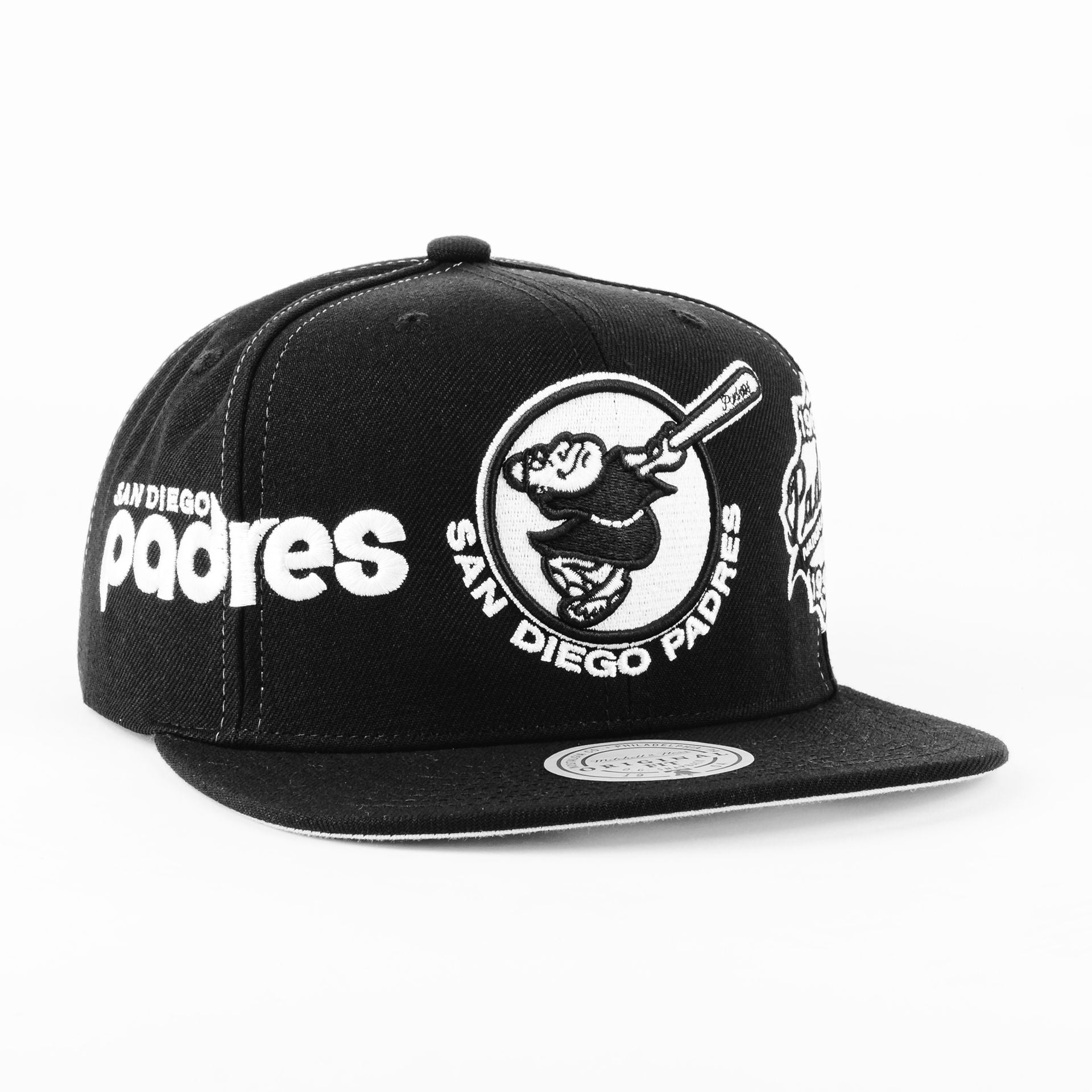 Gorra Mitchell&Ness PADRES TRIFECTA BLK/WHT | Snapback Visera Plana