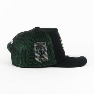 GORRA MITCHELL & NESS CELTICS TREMOR TRUCKER BLACK