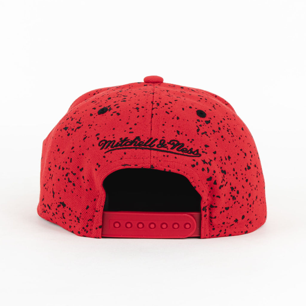 BULLS SPLATTERS RED