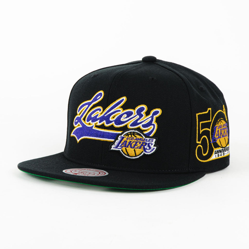 LAKERS OVERWEEP BLACK