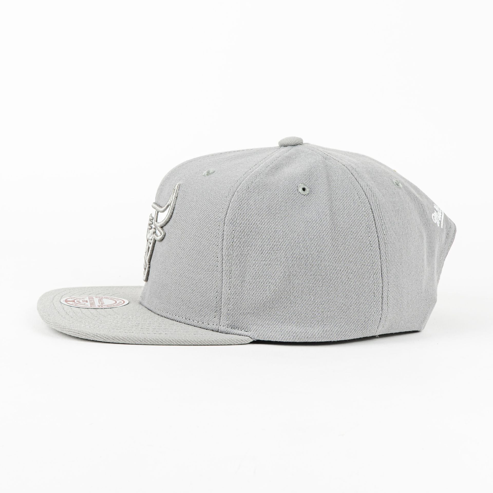 BULLS EVERGREEN GREY