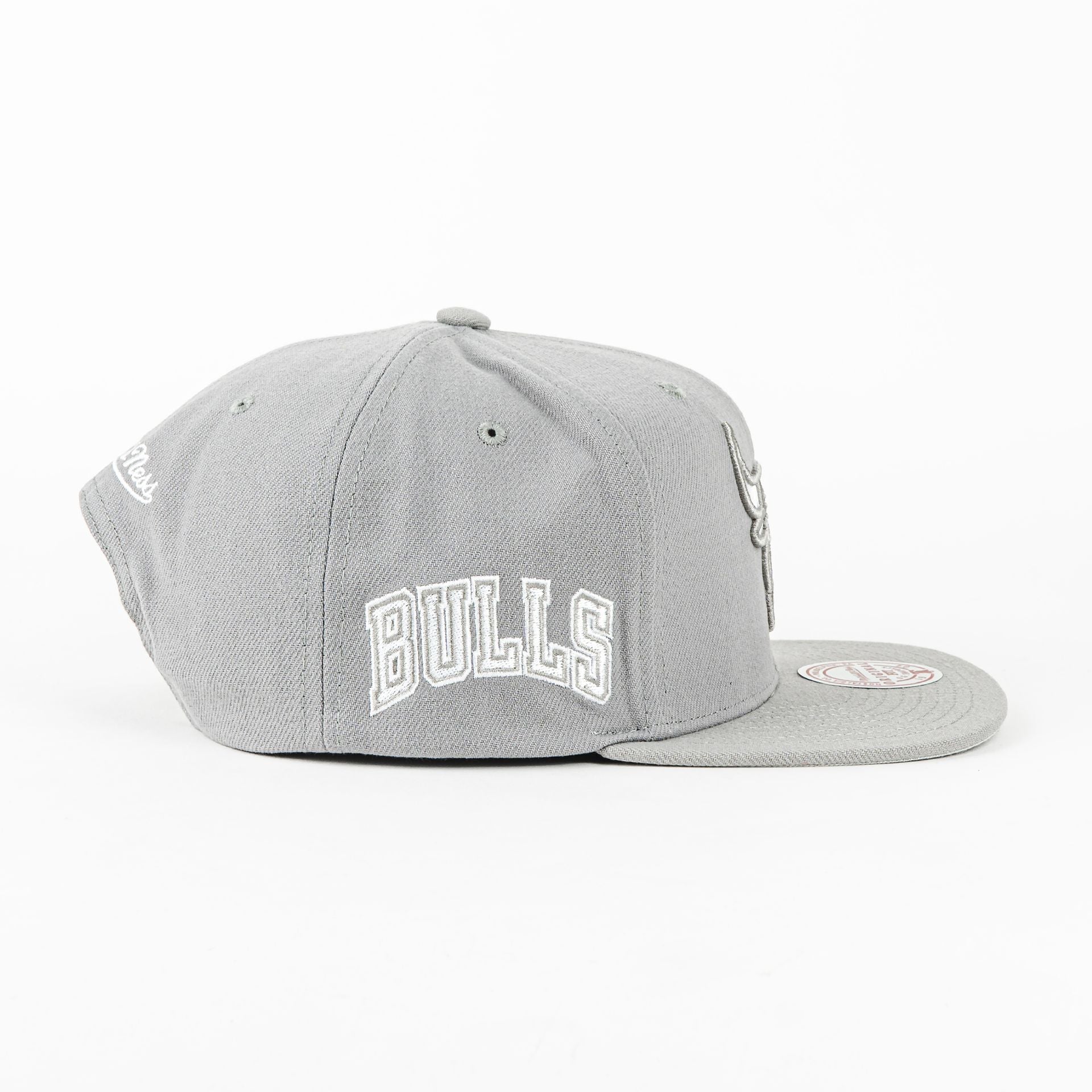 BULLS EVERGREEN GREY