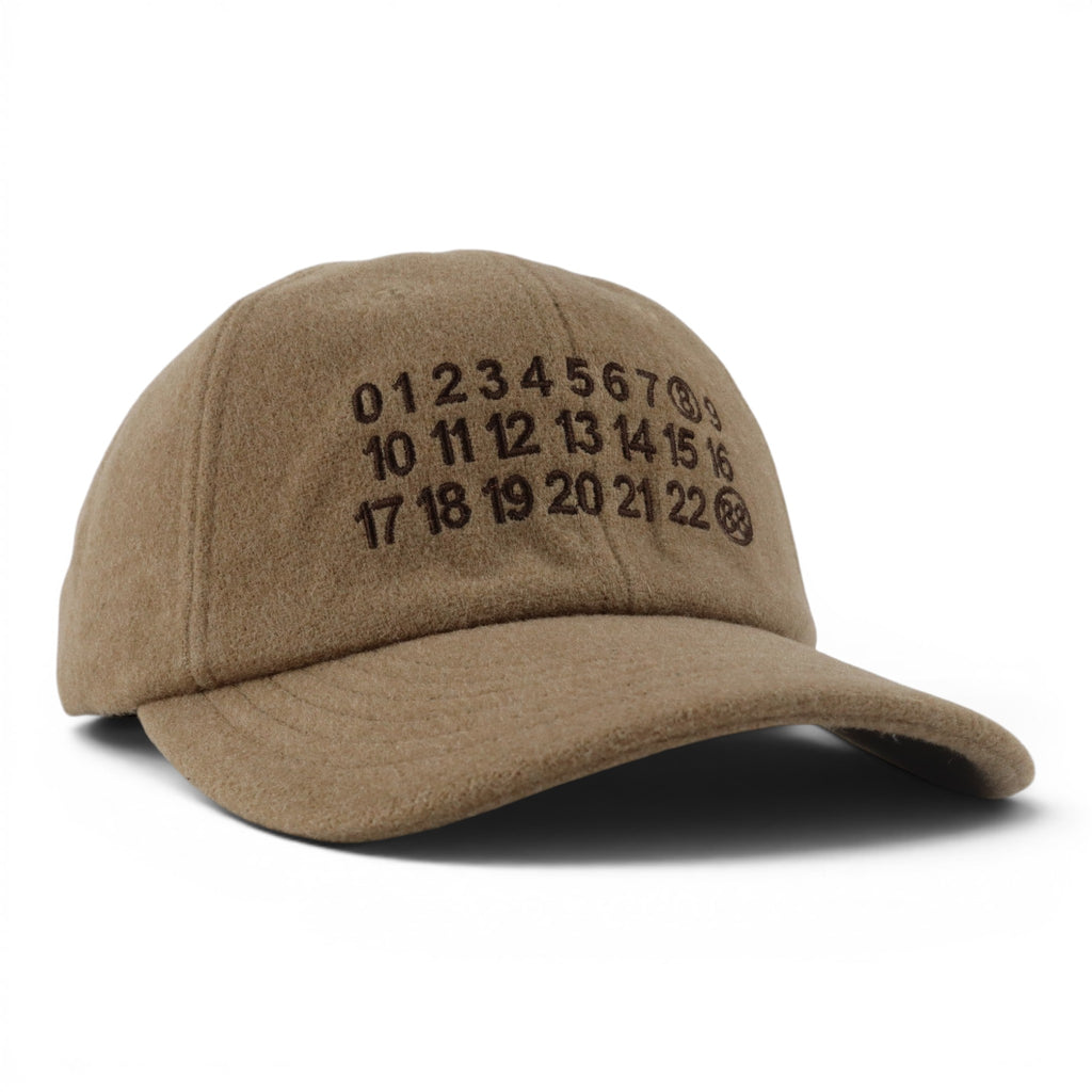 GORRA DAMA FC NUMBERS BEIGE CORD