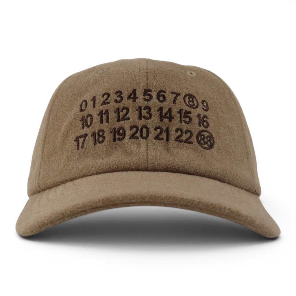 GORRA DAMA FC NUMBERS BEIGE CORD