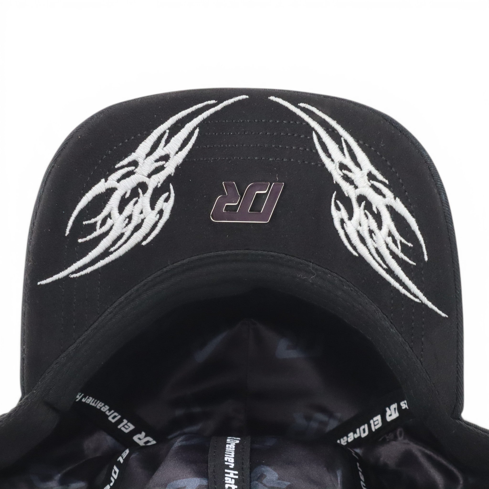 DORAGON BLACK/WHITE