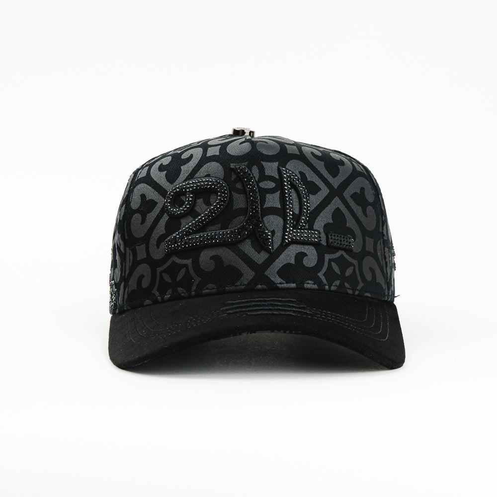 GORRA THE FOURTH DBT CRYSTALS BLACK