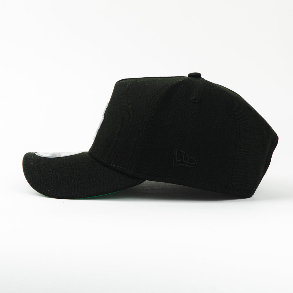 GORRA A FRAME NEW ERA DODGERS LA BLACK/WHITE