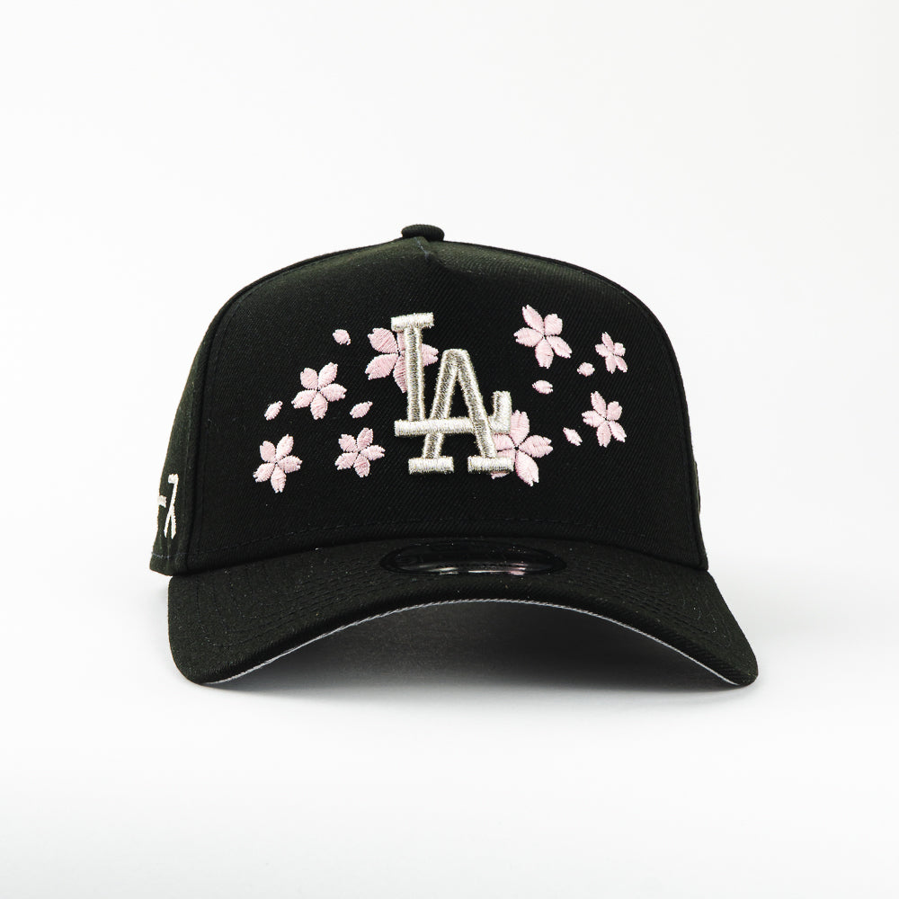 GORRA A FRAME NEW ERA DODGERS SAKURA KANJI BLACK