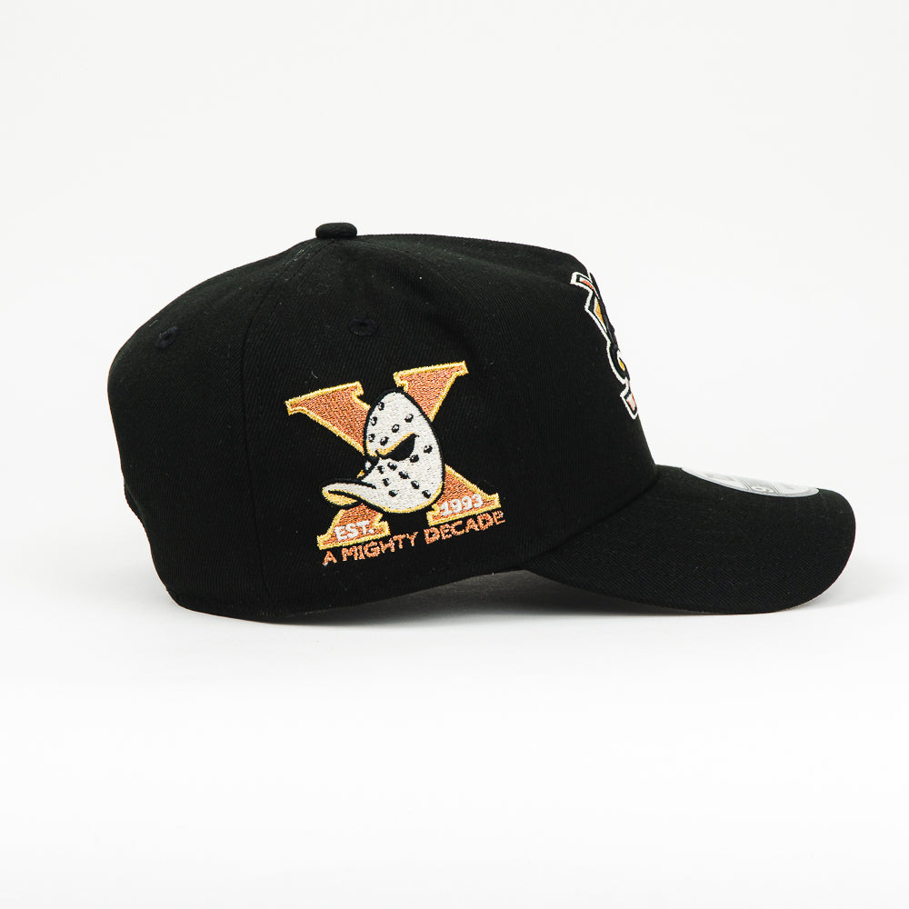 GORRA A FRAME NEW ERA DUCKS EST 1993 BLACK