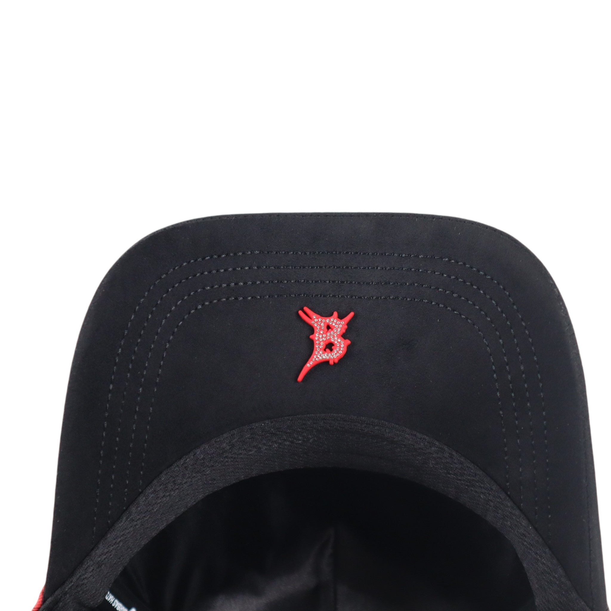 GORRA BARBAS HATS BORN CRAZY BLACK/RED