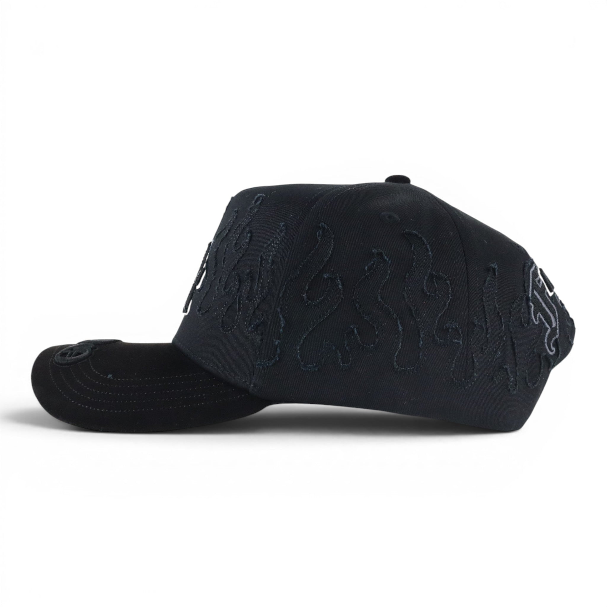 GORRA GALLO FINO BRAND LA CRISTALS FLAMES BLK/WHITE
