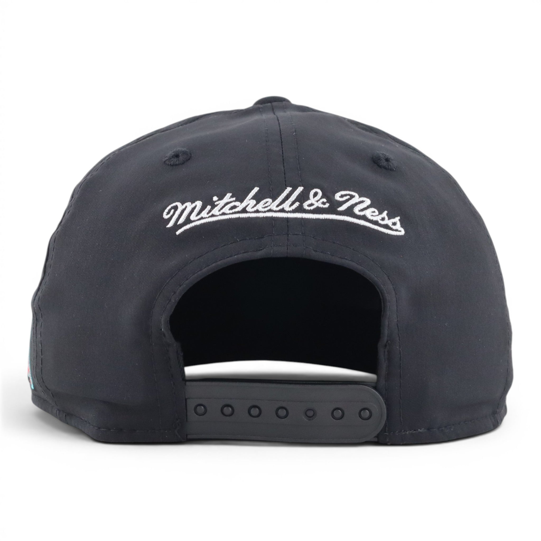 GORRA MITCHELL & NESS GRIZZLIES APRIL SHOWERS BLK