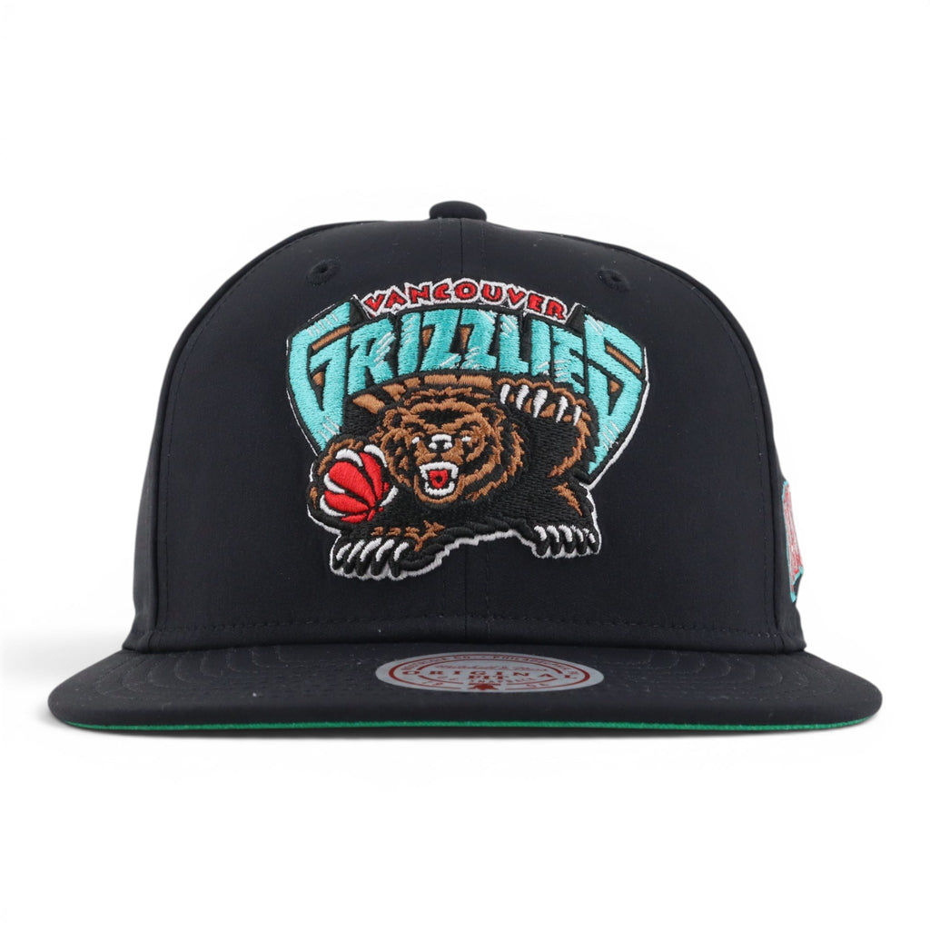 GORRA MITCHELL & NESS GRIZZLIES APRIL SHOWERS BLK