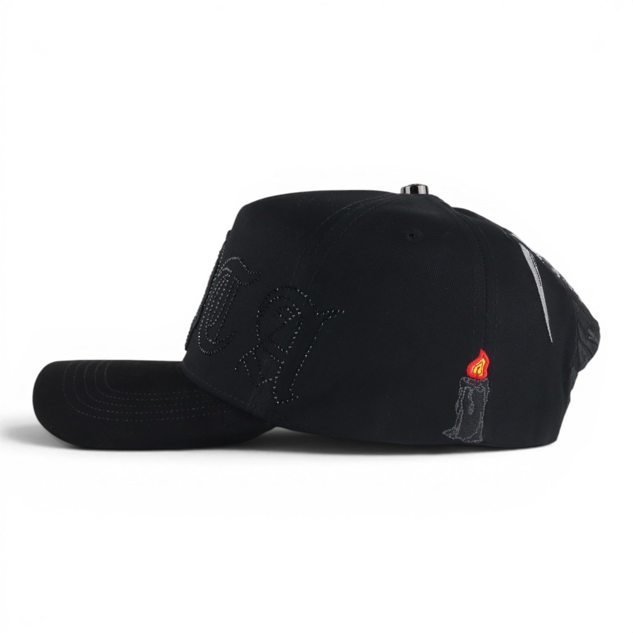 LA SANTA CRISTALS VISOR SUEDE BLACK