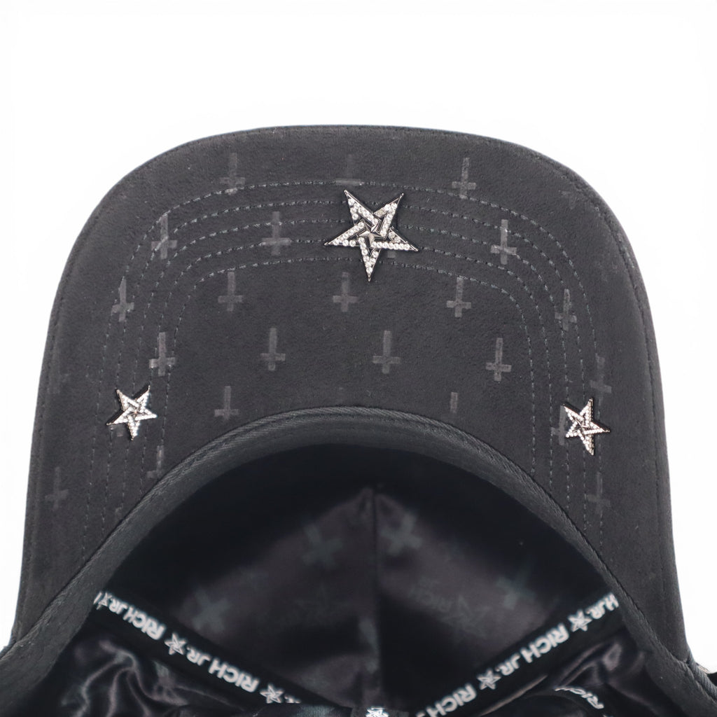 GORRA RICH JR CRUZ CRYSTALS VISOR SUEDE BLACK