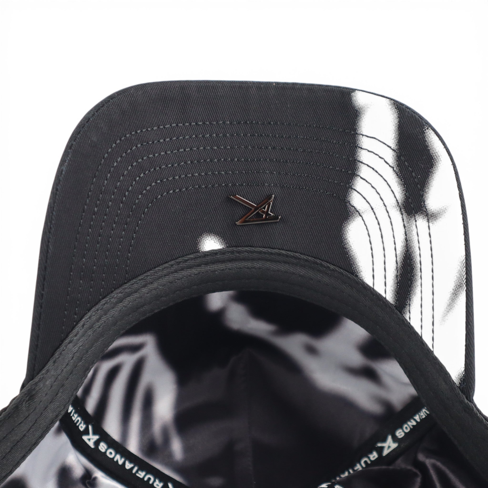 GORRA RUFIANOS LA AMIRI SKULL NEGRA
