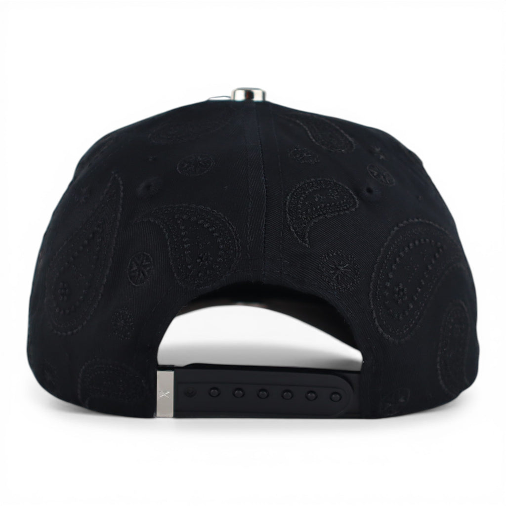 GORRA RUFIANOS NY BANDANA NEGRA/BLANCO VISOR SUEDE